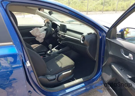 2019 Kia Forte Lxs z USA, uszkodzony, nr VIN 3KPF24AD4KE023451